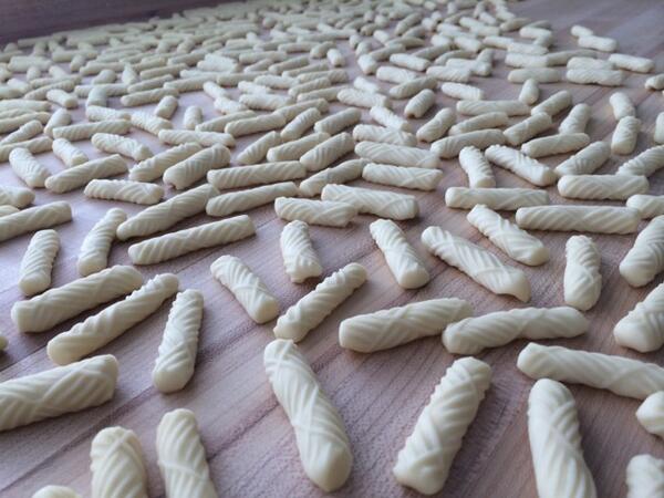 BucatoLA's tweet photo. โWhen in doubt ingest carbs.โ โ Rachel Cohn #pastalab http://t.co/Ue3YZOpKLb