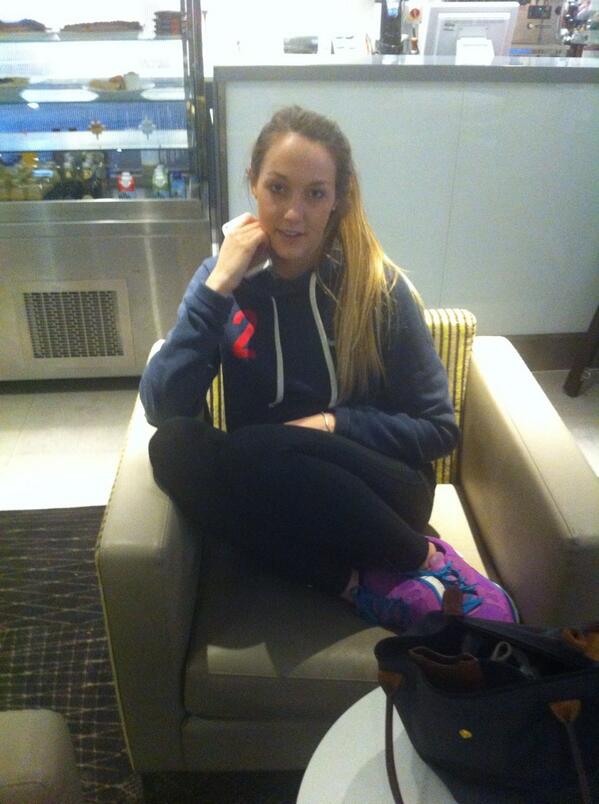 In need of a physio for my knee, my evening gym session has been reduced to sitting on a chair #hatemykneepain #agony