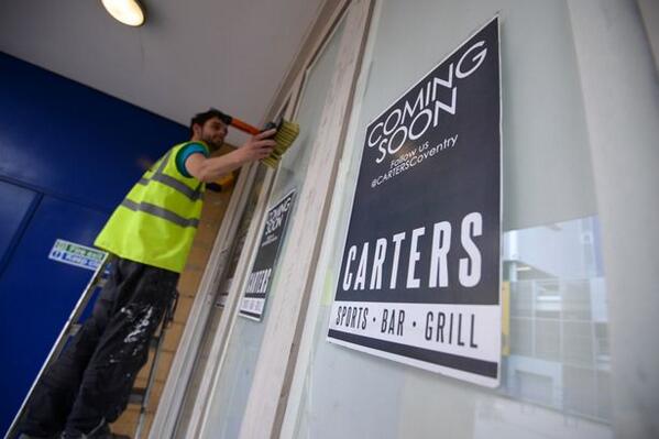 ThatRobHall85's tweet photo. More jobs and sports screens for #Coventry as @CARTERSCoventry opens at #Skydome http://t.co/fx5oy125EX http://t.co/d85kpdqyZn