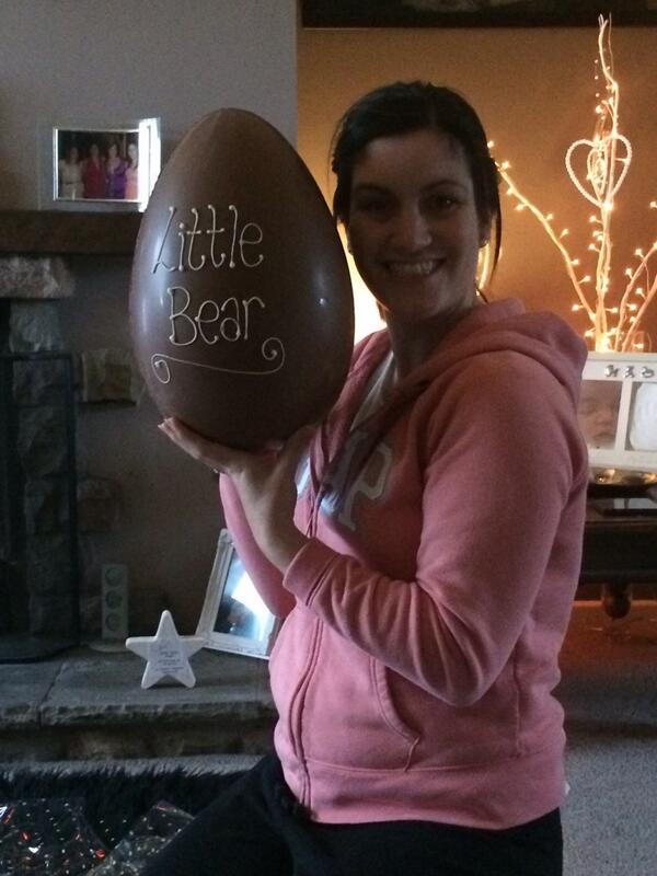 JennieWain's tweet photo. Time to start cracking on this bad boy! #chocolateforsupper http://t.co/2VjG3HlsRG
