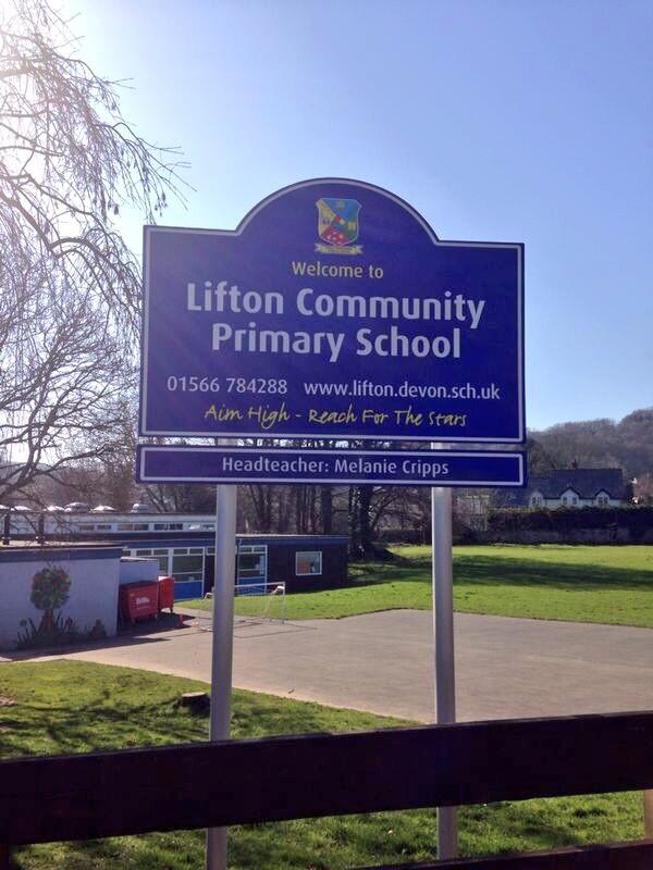 Tavy Signs tweet media