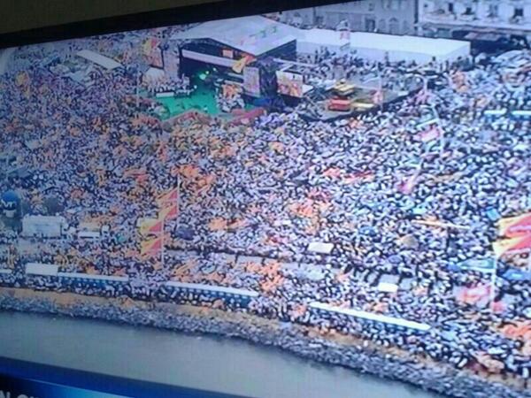 fdelimag's tweet photo. Allí está el apoyo del pueblo a Jose Domingo Arias. Las fotos no mienten. http://t.co/2TLrmzErU6