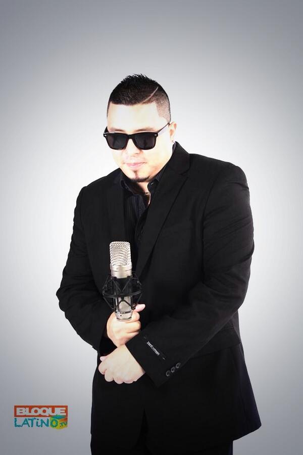 MC_IVO's tweet photo. Nueva temporada en la tv de #canada @elbloquelatino en @buscastarsmtl @EddyJam_ @DmingoMusica @ThomasJonesRB http://t.co/5TMOgKvVqx
