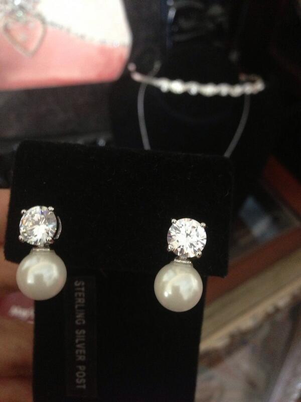 May_Accessories's tweet image. #mothersdaygiftidea #MothersDay is May 11th