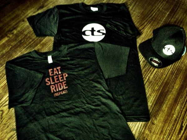 Sweet surprise at my door today...thank you CTS for the goodies &amp; the 1st class coaching! #ctsathlete #😊 @TEAMSHOAIR