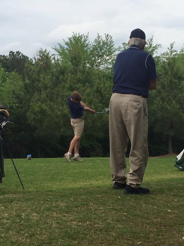 RonniesRebels's tweet image. Ronnie and rebel @rmiller2396 striping one down the fairway #1under