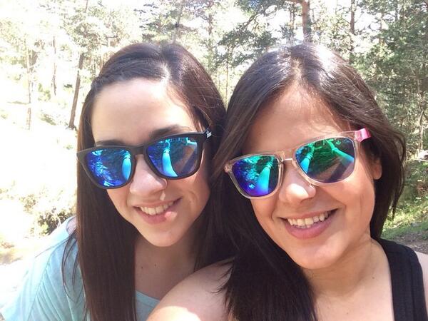 beasc90's tweet photo. Día de escapadita entre riachuelos, águilas q se posan en la carretera...y muy buena compañía @Lydia_212 #estoesvida http://t.co/zl07pCxfUU