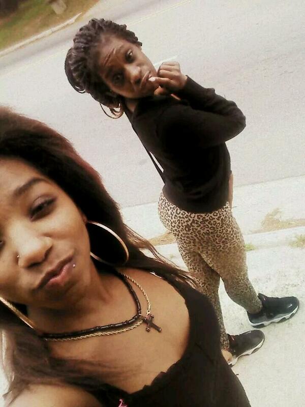 Only_kaylabae tweet picture