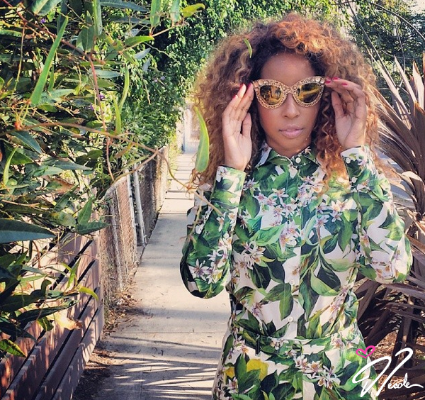 hellonecole's tweet photo. #cutefind Dolce & Gabanna Filigree Shades http://t.co/KXrLpNIMtx http://t.co/xSMAsjNY5j