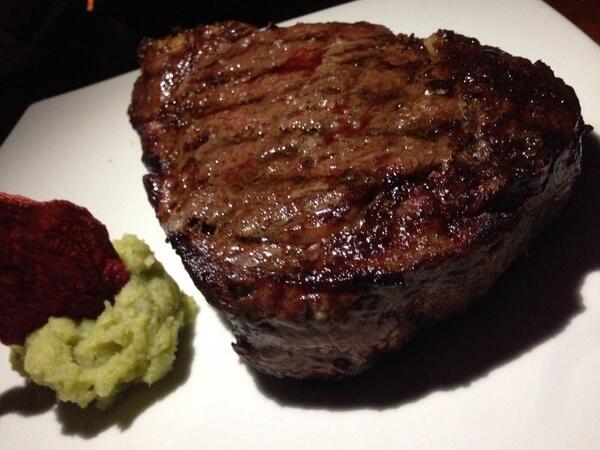 mariacarbonpdc's tweet photo. Ribeye 750gr #nofilter #mariacarbon #deli #meatlovers #puente calle 30 entre Quinta y Primera http://t.co/XQjOq9TpBY