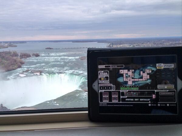 MDecuiserie's tweet photo. @mvcaster Ptite dédicace en direct des Niagara Falls!!! http://t.co/I5vSslbbfp