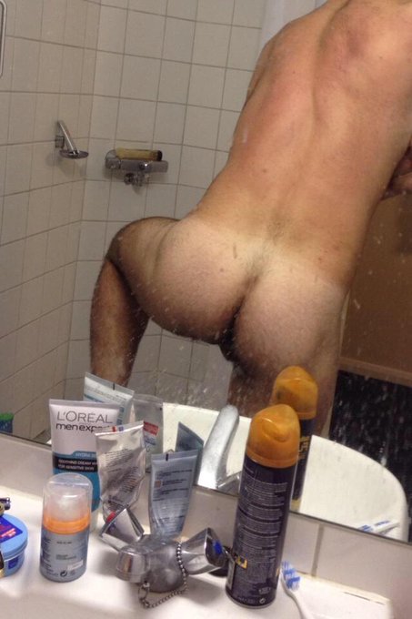 Who wants my ass? One night offer only http://t.co/KXDc4CAAk4<a href="/tag/gympic"class="tags"><span>#gympic</span></a>