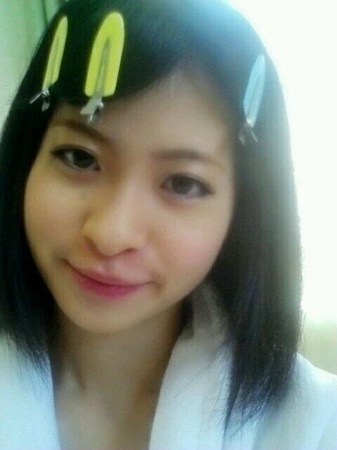 今日は撮影！大学生役(ゝ&omega;・)現役だからうれしい(♡˙︶˙♡) http://t.co/BVC3kSkoHK