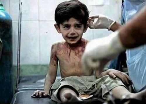 LucyCosme's tweet photo. 📌Niño que antes de morir x heridas de combate en #Siria dijo "Cuando muera le contaré todo a Dios"
Vía: @Israelen360

http://t.co/Mf8hQCdZTs