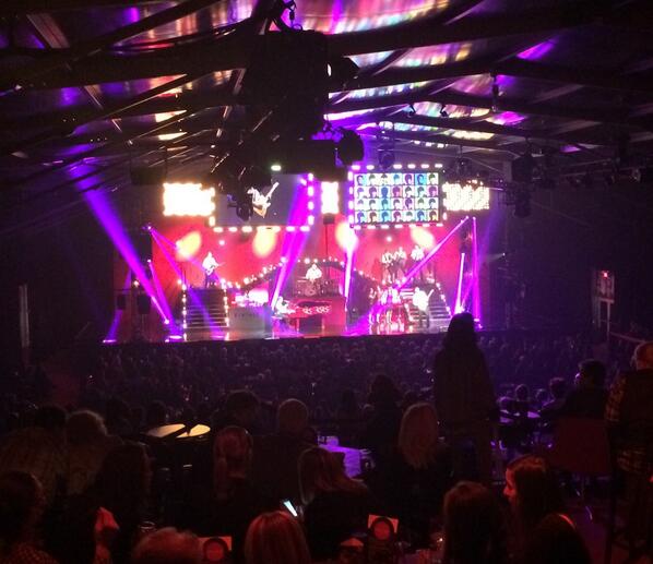 Merci <a href="/CasinoMontreal/">Casino de Montréal</a> for the fun night! Gregory Charles, you are one rad dude #Vintage #OlympianSidekick