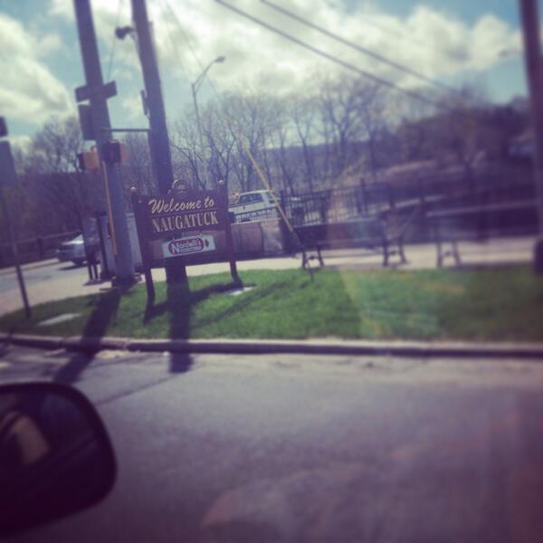 kidsteez203's tweet photo. Ain't much but it's home #always #naugy #valley #ng #203 👍👌 http://t.co/dNABxfJO6j