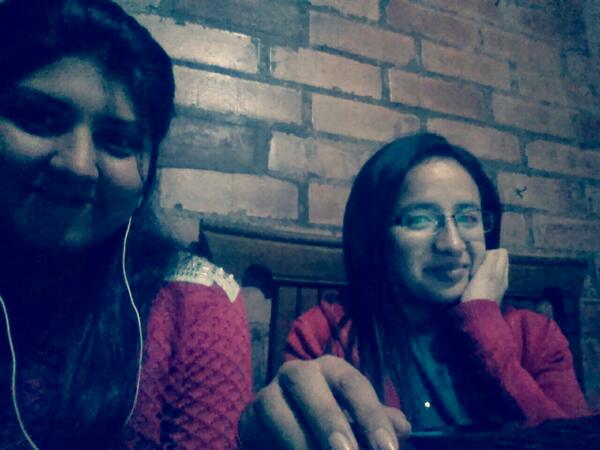 BrenChiara's tweet photo. Haciendo las confee http://t.co/TBZTym7FlX