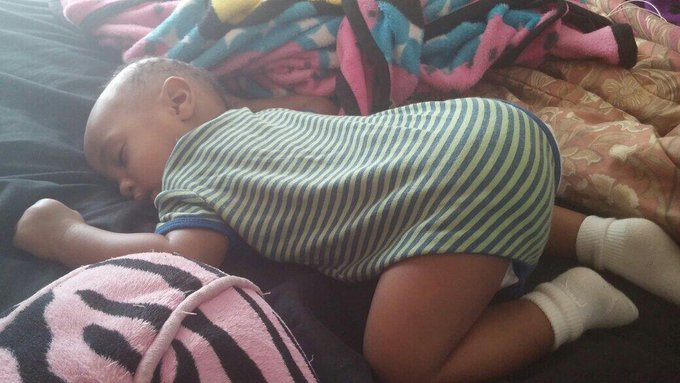 Hes just so cuuuuuute #lovemyson 😘😚😘 http://t.co/CfbFrMb7zP<a href="/tag/lovemyson"class="tags">#lovemyson</a>