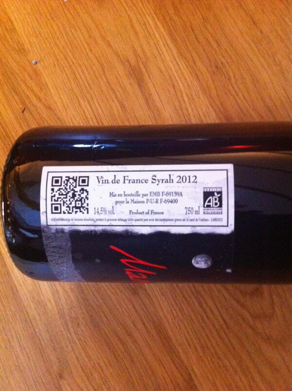 syrah-re !!   new Marne bleue  AB,
  alcool: 14,89%
    Soufre total : non-détecté
  Soufre libre : non-détecté