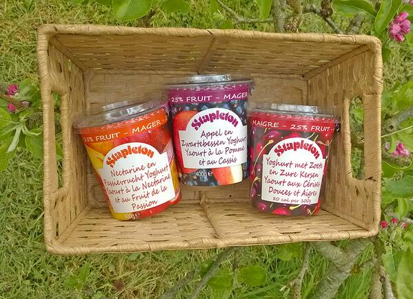 StapletonBE's tweet photo. RT &amp; volg de komende 48 uur en maak kans op een heerlijk pakket  #yoghurt :-) Slechts 1 #winnaar. #lekkerweekend :-) http://t.co/1m9fUFbrSW