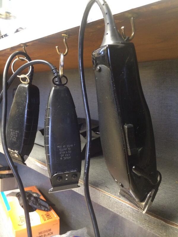 AndisCompany's tweet image. All black everything. RT @OscarDaBarber: checkout my #customCLIPPER set #andisMASTERS #ALLblack by @funksbarbershop