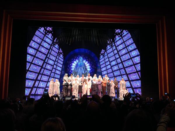 Gisterenavond GENOTEN bij Sister Act! Wat een feestje, daar kan je niet anders dan blij uit komen! #SisterAct