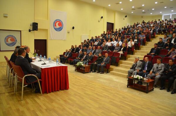 “Fikir, Edebiyat ve Sanat Dünyam. Veteriner Hekimlik Eğitimi Almış Şahsiyetleri” Konulu Panel mehmetakif.edu.tr/duyuru/3123