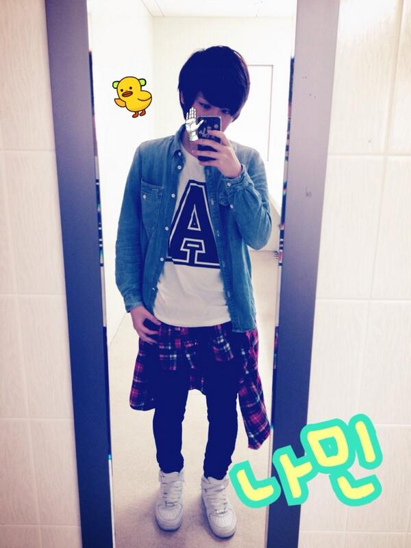 나민 V Twitter 今日はこの服装で学校行ってきました はい 誰がしてた格好か わかった人rt Rtした人全員フォローする 昼載せたけどなww Bts 防弾少年団 Armyちゃんならわかるはず Bts好きな人お迎え行くよ Http T Co L1oxozt6jz 나민 V Twitter 今日はこの服装で学校行ってきました はい 誰がしてた格好か わかった人rt Rtした人全員フォローする 昼載せたけどなww Bts 防弾少年団 Armyちゃんならわかるはず Bts好きな人お迎え行くよ Http T Co L1oxozt6jz