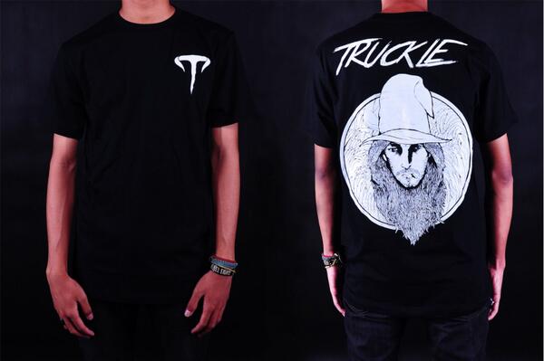 Available now "MAGICAL HAT" IDR.95K S/M/L for order 089635843677 / pin 27668BD7