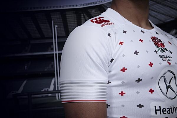 EnglandRugby's tweet image. The new @CanterburyNZ #England7s shirt is now on sale: owl.li/woNqN