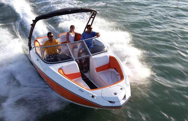 discoverboating's tweet photo. Case of the Mondays? Us too. RT if you’d rather be boating. #boatpic http://t.co/JCxFxpE3xg