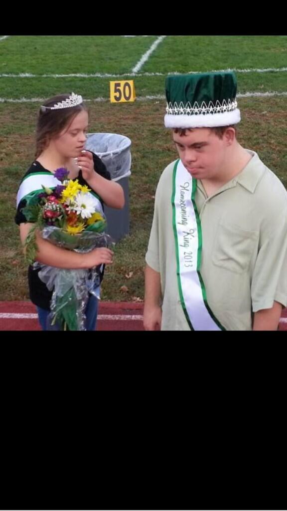 _BasedBooty_'s tweet image. Me when she says she won't let me smash