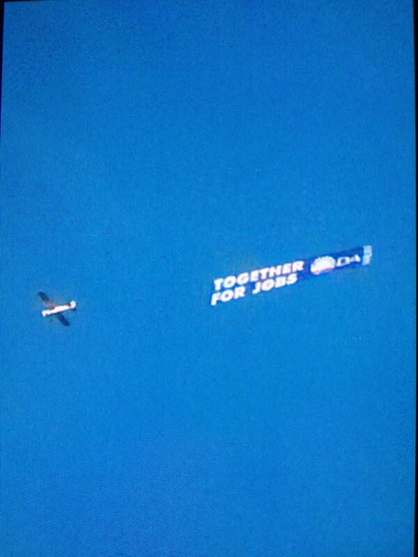 queen_alethea's tweet photo. Spotted in northriding :) go team Blue 😊 @helenzille http://t.co/lykaRpnhHh