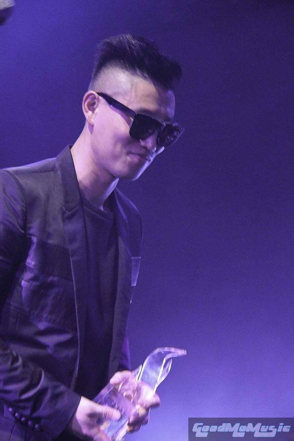 Bmo4a4RCEAAHhKe.jpg:large