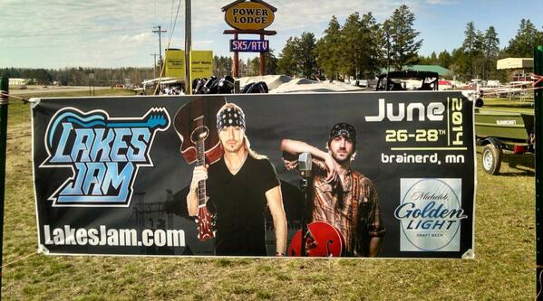 jeremiahkorfe's tweet photo. You ready for Brainerd @LakesJam? get your tickets &amp; bring an extra dose of crazy! #itsgonnabeagoodtime http://t.co/5zLMOAbwAn