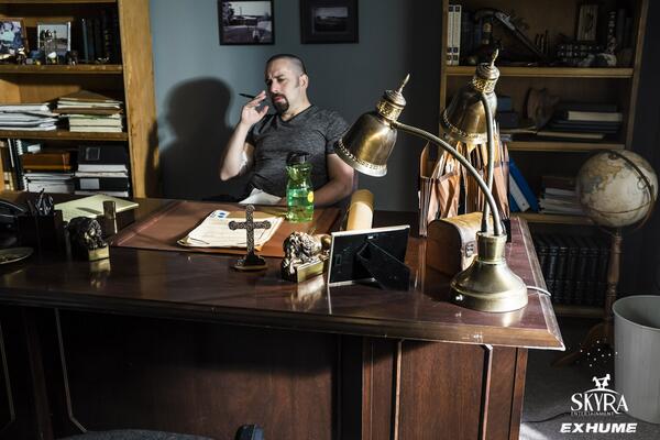 #TBT with <a href="/Scottpoiley/">Scott B Poiley</a> “<a href="/ExhumeMovie/">Exhume</a>: Director prepares for his first scene on #exhumemovie ”