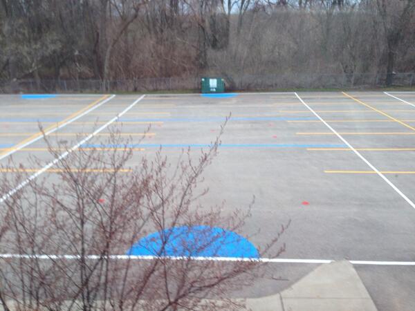 CAEagle's tweet photo. Thanks to Laura &amp; Glenn at Acculine for new ball hockey rinks at Doug Snooks http://t.co/eCj4Y5wUxu
