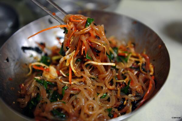 caasar's tweet image. 녹두죽, 비빔당면....blog.daum.net/daewg/7334160