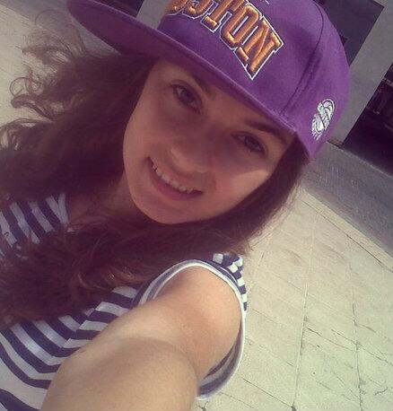 DeniiLoveYou's tweet photo. #SonarNoCuestaNada http://t.co/iAQ9cRfily