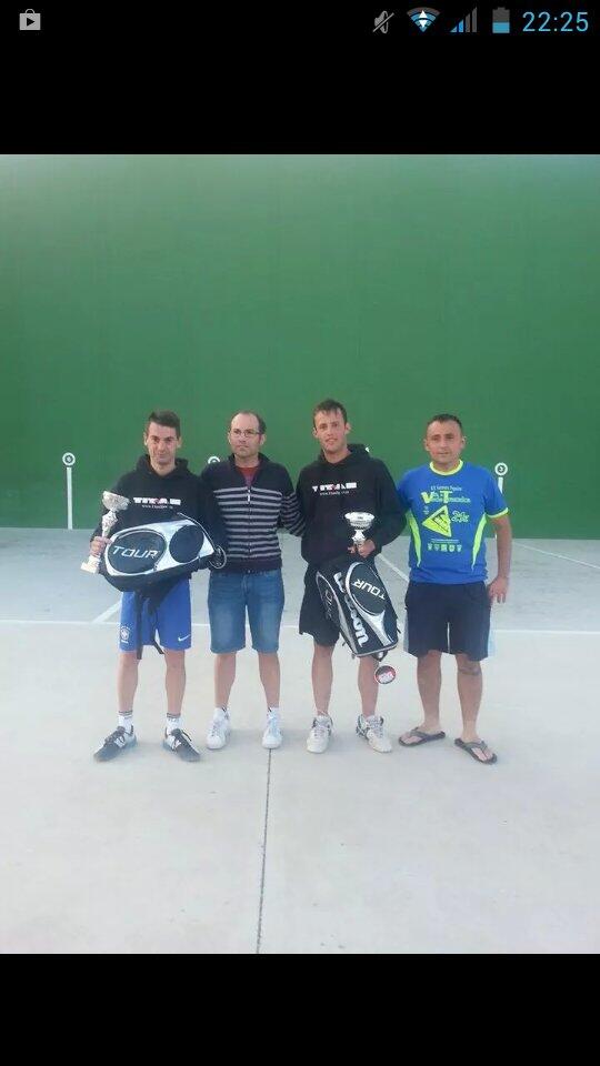 NadalJorge's tweet photo. Campeon de aragon frontenis preolimpico "!!!!!! http://t.co/6u8TNnQRir