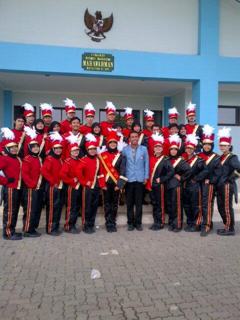 MBGWS_UPI's tweet photo. Cieeee with coach brass MBGWS http://t.co/1AEiEW3iaF