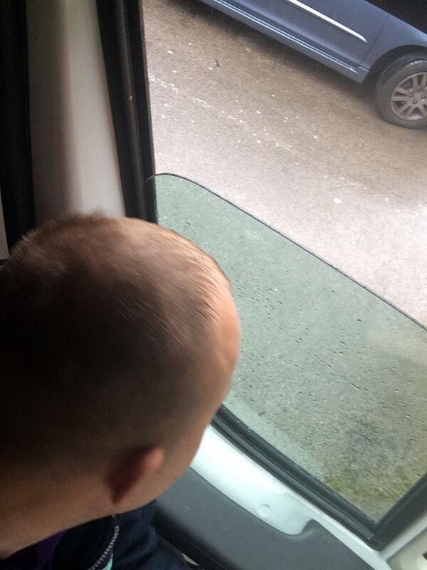 rayner's tweet photo. @rickygervais @KarlPilkington love child @krissyboi32 http://t.co/bhGHmayjkw