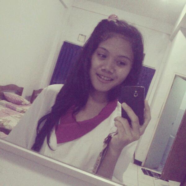 FimasBagus's tweet photo. @anggunclara14 http://t.co/J7XzhY9cnj