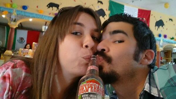 Andres_PM89's tweet photo. Guantanameraaa...nanana...nameraaa @lorena_mlg http://t.co/GFEV2DIXgj