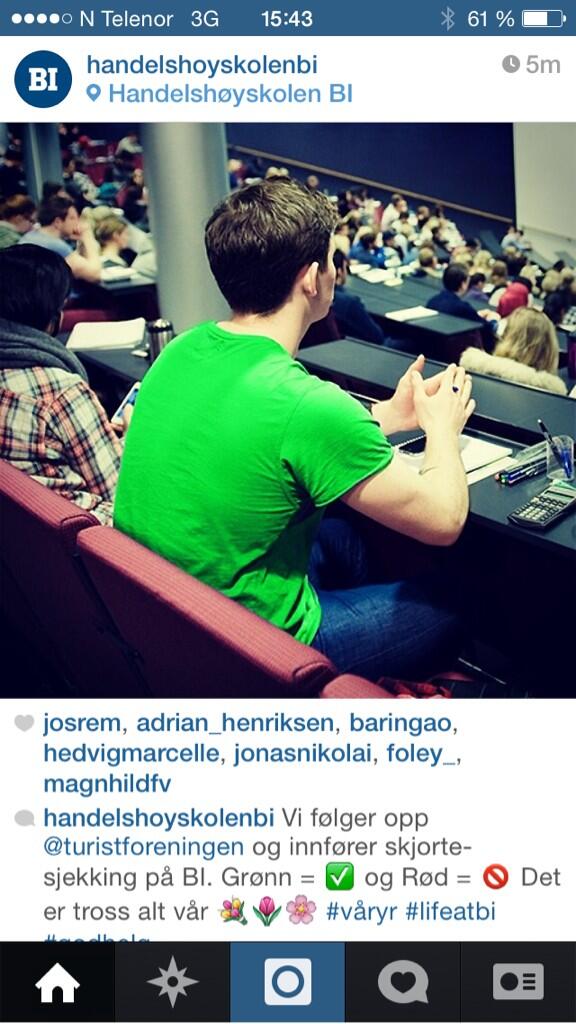 MagnhildFV's tweet photo. BI innfører nye sosiale regler... #lifeatbi #student #FunFactFriday http://t.co/6YVt3pvzNA