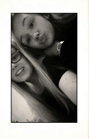 Lieve dorin, dit jaar hebben we elkaar telkens beter leren kennen ik ben trots op je wijfey i love you 💕 <a href="/Dorindax_/">Dorinda ♡</a>