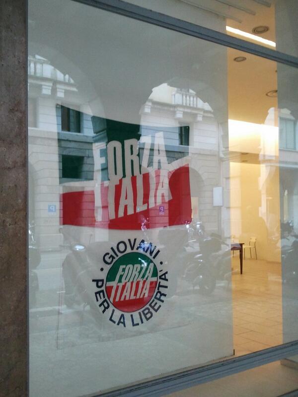 In sede elettorale <a href="/forza_italia/">Forza Italia</a> #padova Veniteci a trovare via Emanuele Filiberto 15 <a href="/Marin63Marco/">marco marin</a>