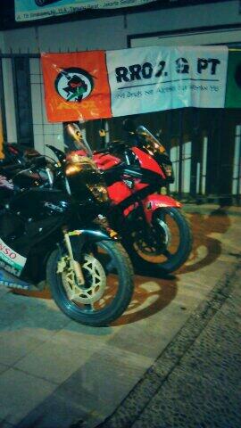 A_HarisD's tweet photo. Kopdar di jakarta selatan http://t.co/RlnSCISJOt