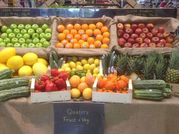 JonSmale's tweet image. 6 o clock at Workington 3429 customers loving our produce department :-)