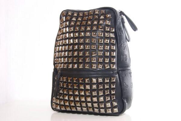 Now_If_'s tweet photo. mochilas con chapas ! 27€ 

Info ; now_if@hotmail.com http://t.co/OxA3uMl5Db